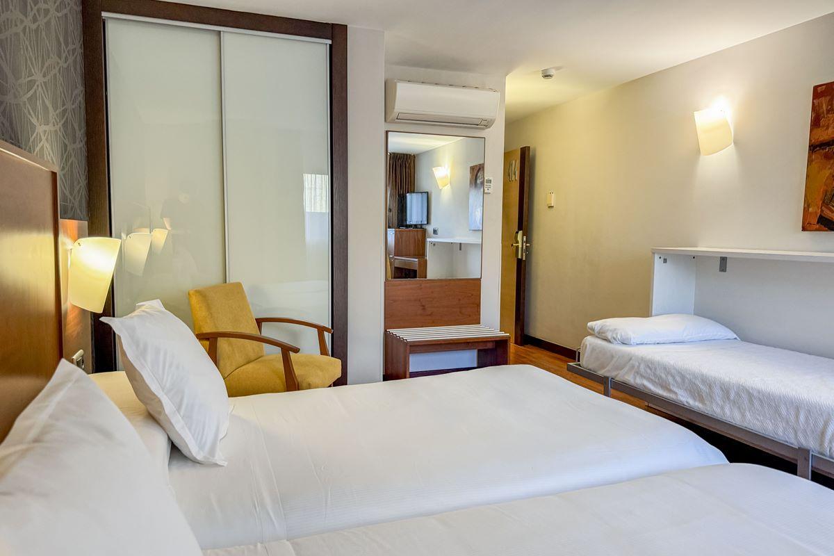 Nuevo Torreluz Hotel