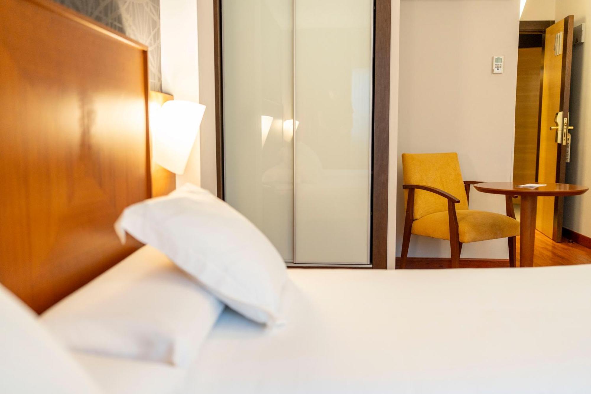 Hotel Nuevo Torreluz 4*